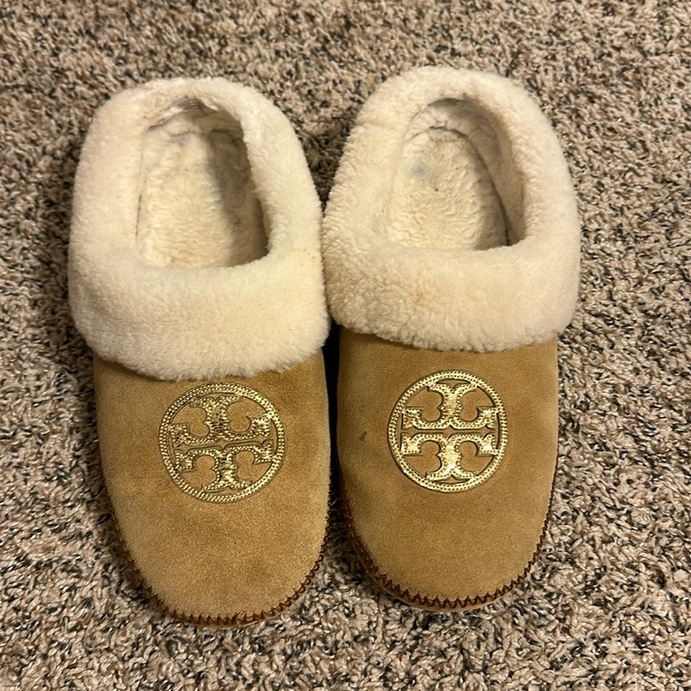 Tory Burch slide on slippers.